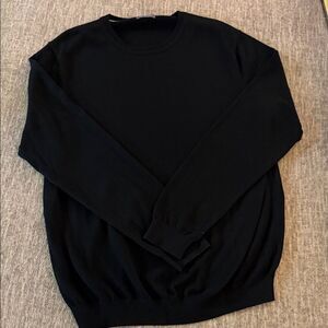 Van Heusen Men's Classic Black Crewneck Sweater